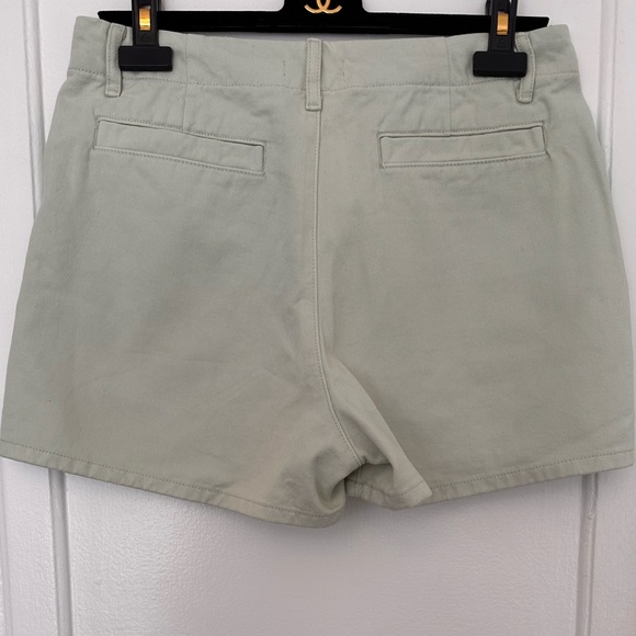 Uniqlo shorts in mint color size 27 - Picture 3 of 6